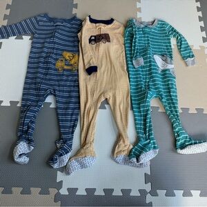 Carter’s 3 Pack Pajama Set - Size 12 Months